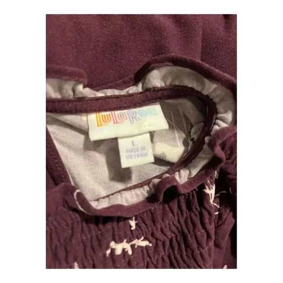 Lularoe Women’s Large Burgundy Clara Smocked Blouse With Retriever Dog Duck Bird - Picture 5 of 5